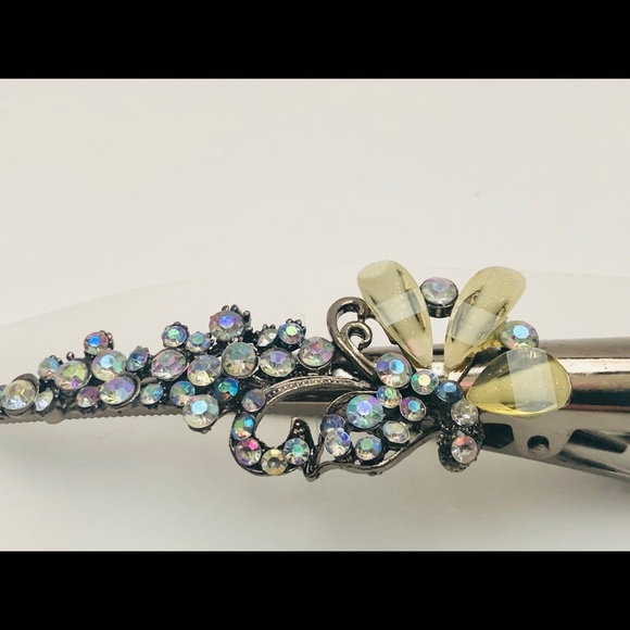 Rhinestone Hair Clip - Picture 2 of 6